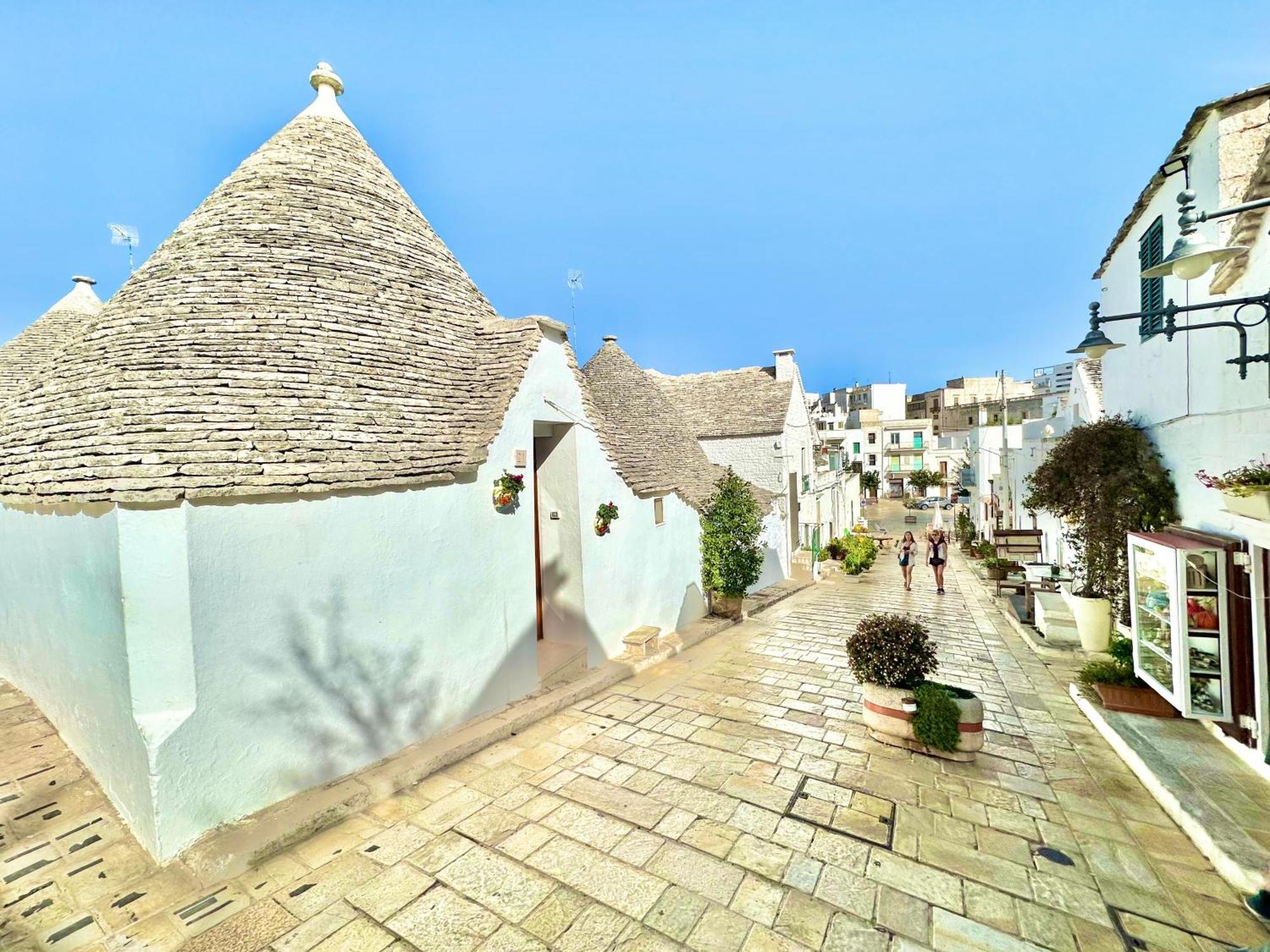 Trulli Fenice Альберобелло Экстерьер фото