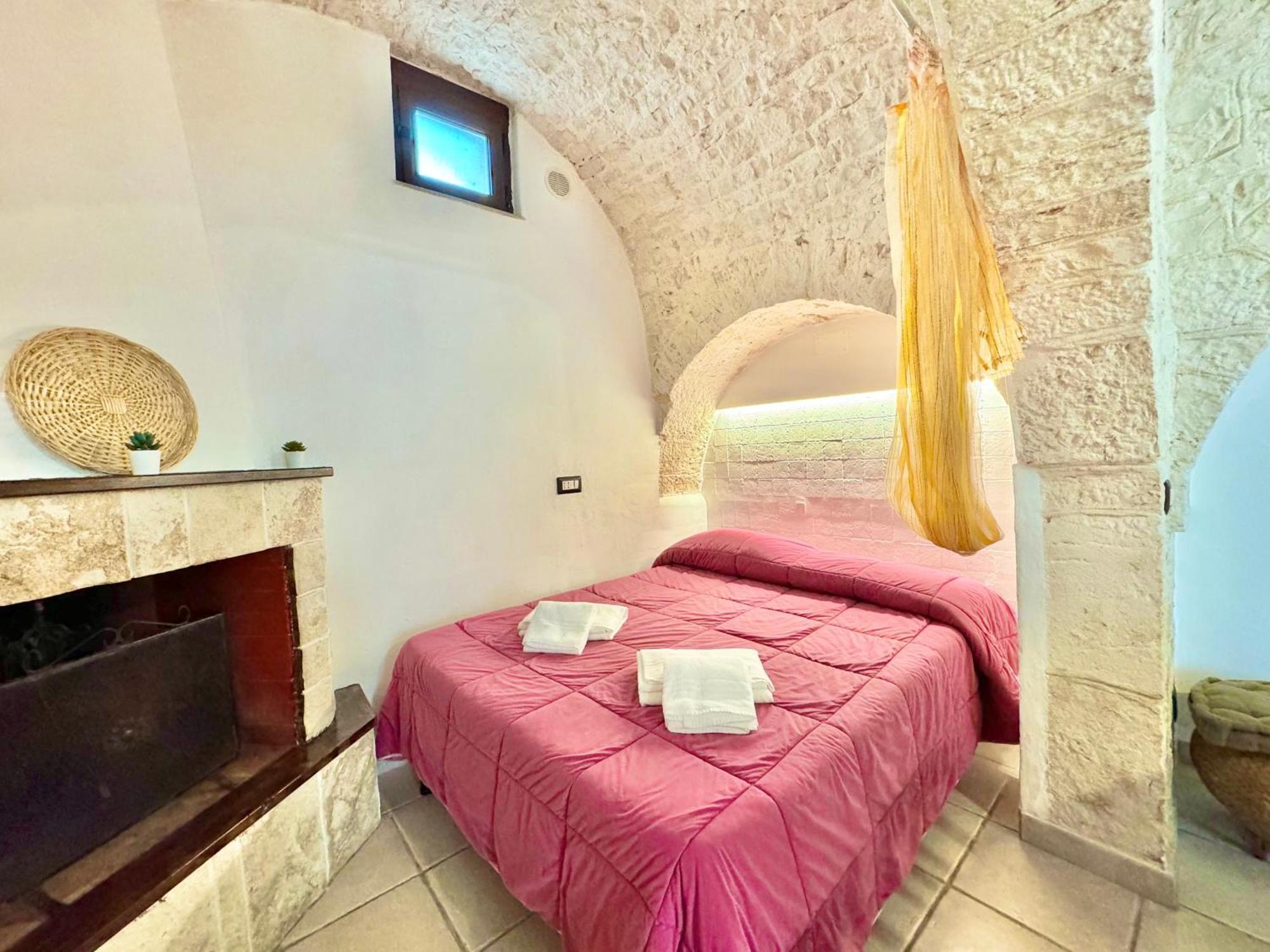 Trulli Fenice Альберобелло Экстерьер фото